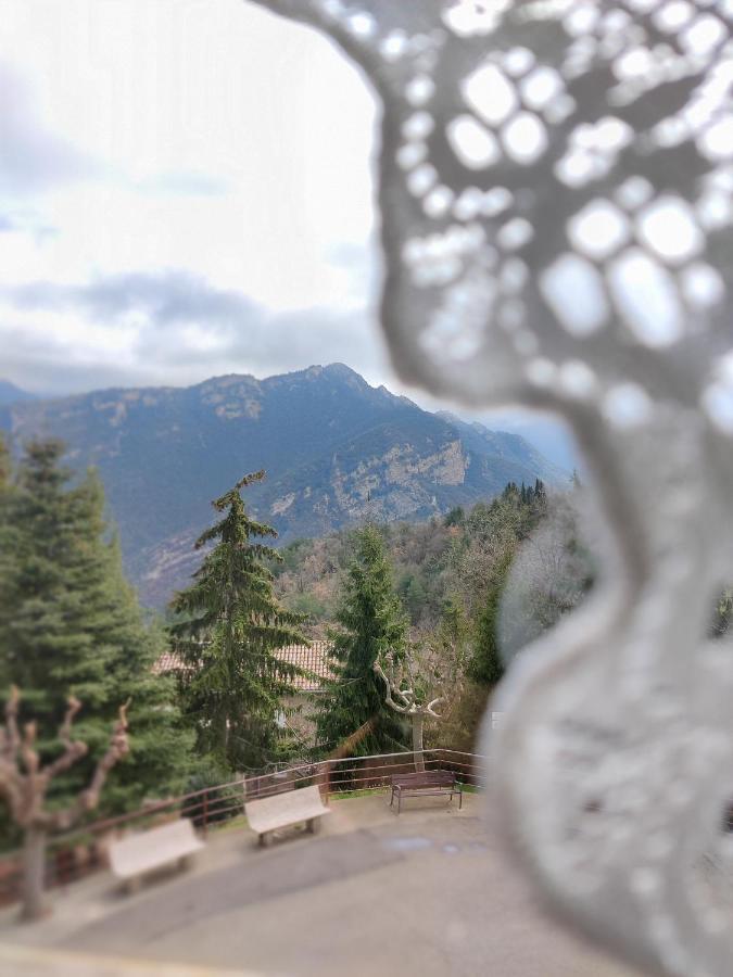 Acogedor Apartamento Entre Montanas Sant Corneli ภายนอก รูปภาพ